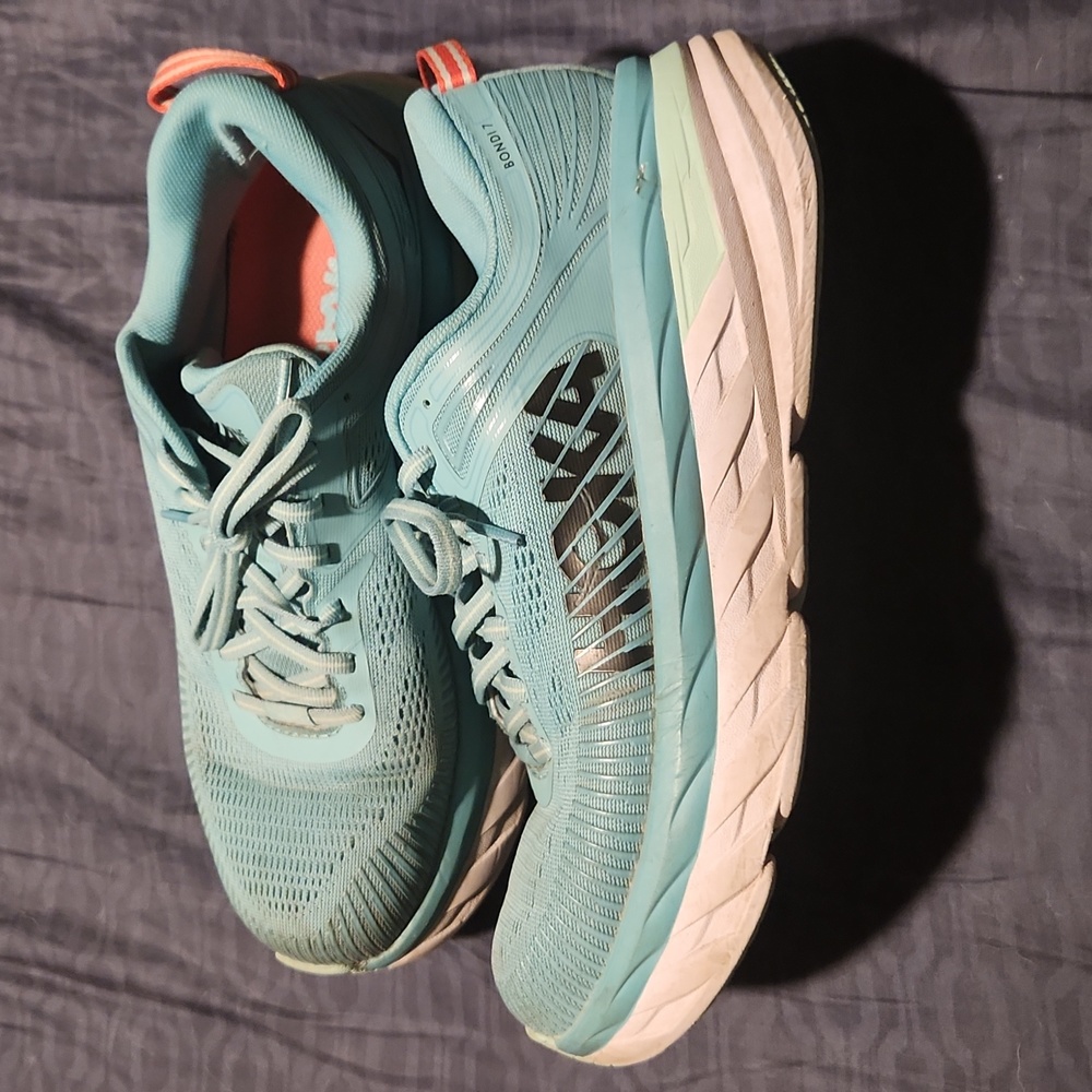 HOKA